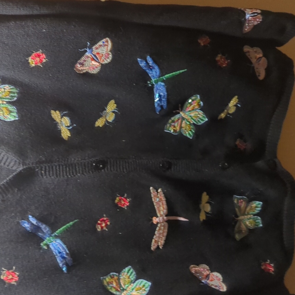 Cardigan - Picture 3 of 3